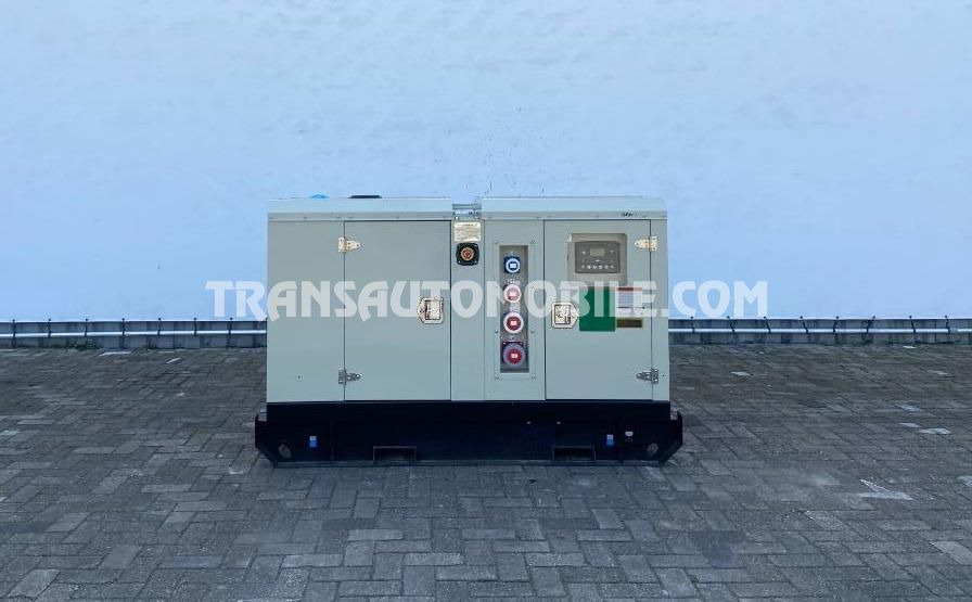 Perkins 15 kVA 1.5L DIESEL - EXPORT OUT EU - Gruppo elettrogeno: foto 4 Perkins 15 kVA 1.5L DIESEL - EXPORT OUT EU - Gruppo elettrogeno: foto 4