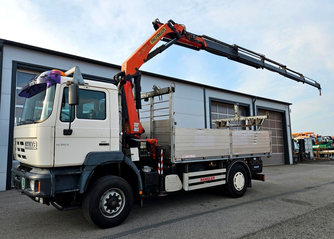 MAN FE310 A 4x4 Palfinger PK16502 Funk Kran - Camion con gru: foto 1 MAN FE310 A 4x4 Palfinger PK16502 Funk Kran - Camion con gru: foto 1