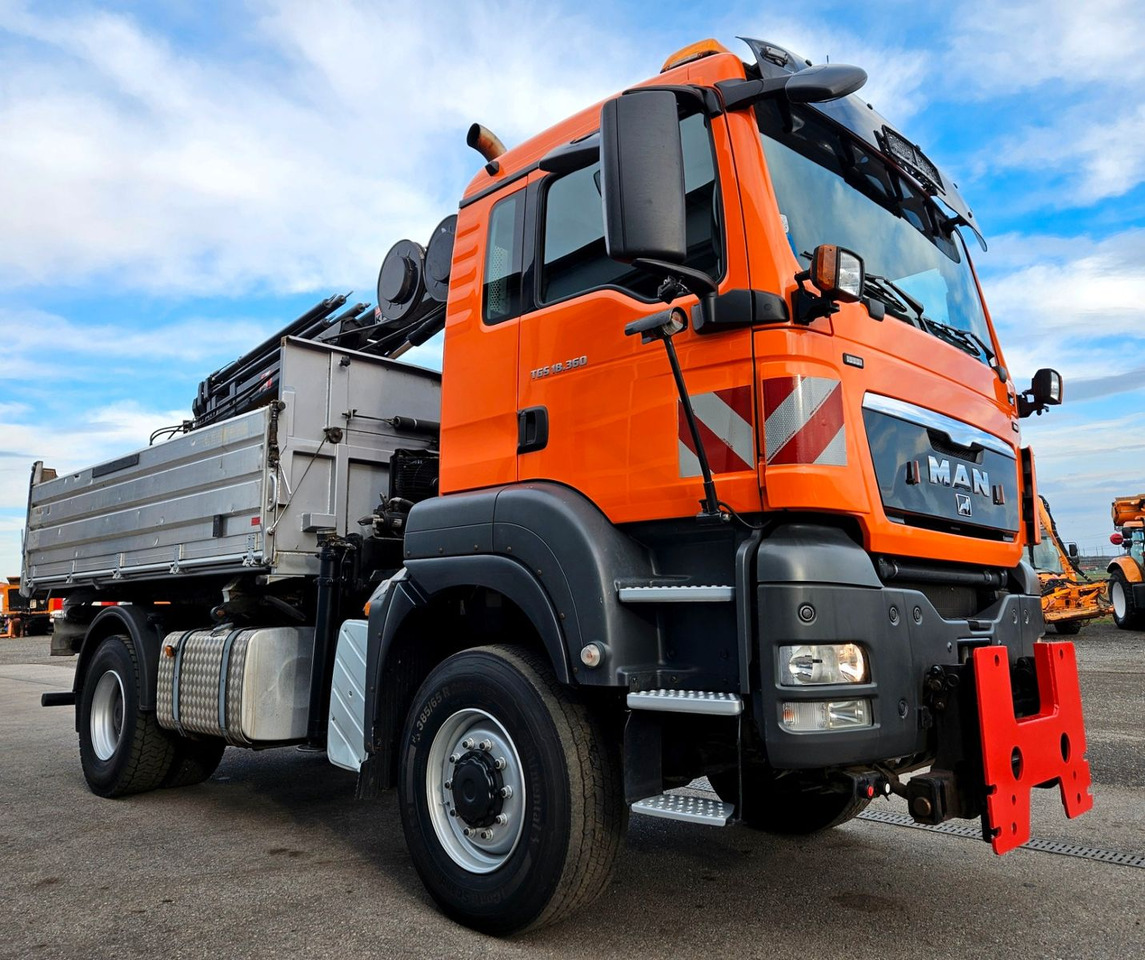 MAN TGS 18.360 4x4 BL HIAB Funk Kran Euro5 - Autocarro ribaltabile, Camion con gru: foto 1 MAN TGS 18.360 4x4 BL HIAB Funk Kran Euro5 - Autocarro ribaltabile, Camion con gru: foto 1