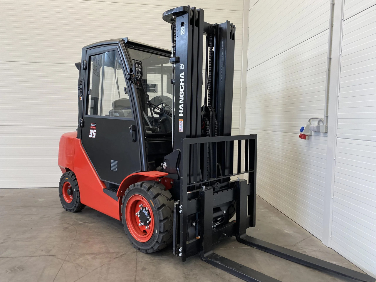 HC CPCD38-XRW92F - Carrello elevatore diesel: foto 5 HC CPCD38-XRW92F - Carrello elevatore diesel: foto 5