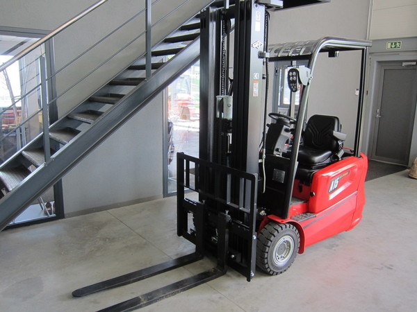 HC CPDS15-AC6 - Carrello elevatore elettrico: foto 1 HC CPDS15-AC6 - Carrello elevatore elettrico: foto 1