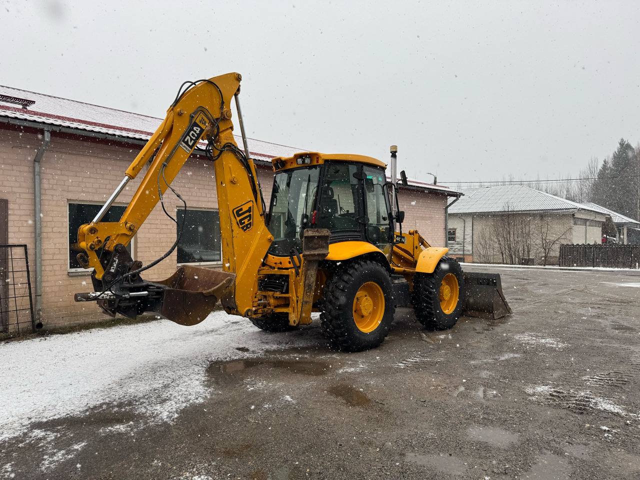 JCB 4CN - Terna: foto 4 JCB 4CN - Terna: foto 4