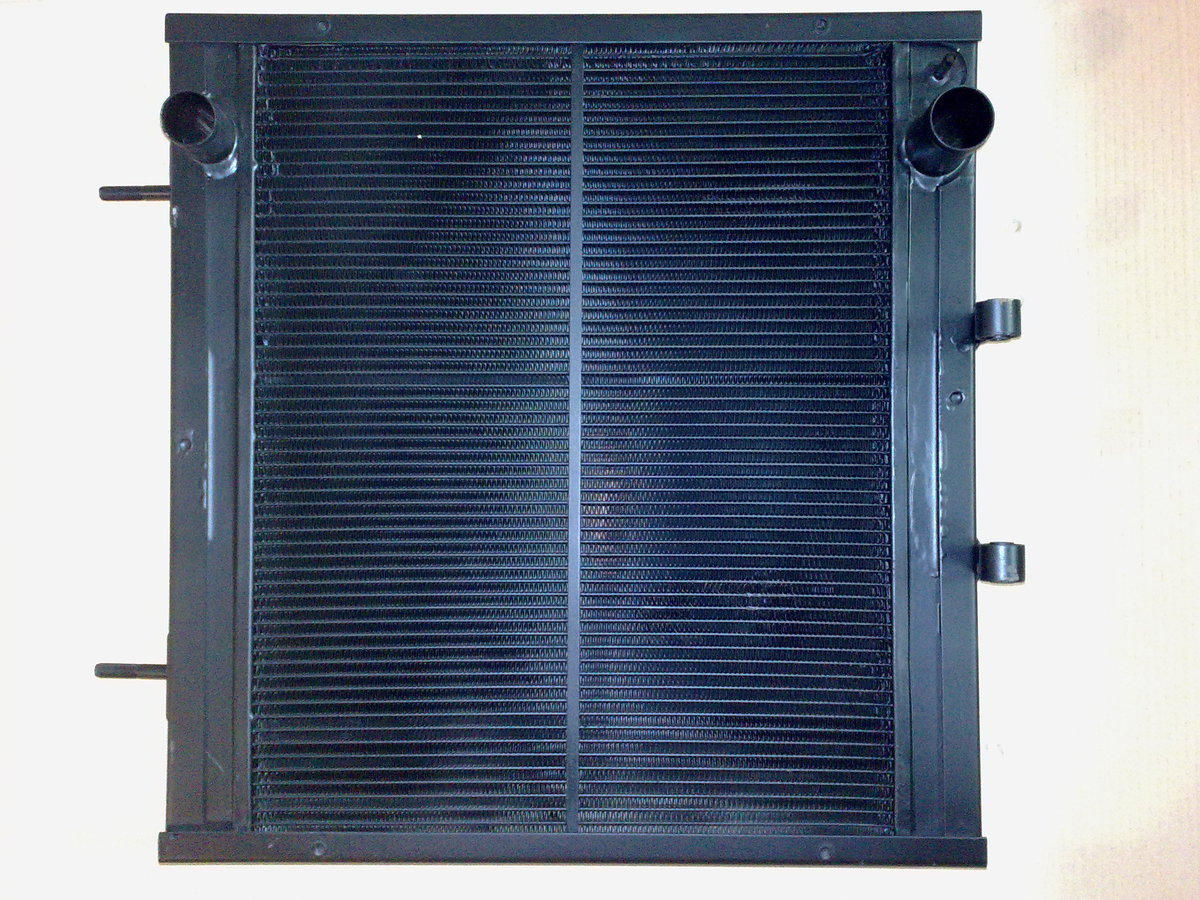 RADIATORE ACQUA - Radiatore: foto 1 RADIATORE ACQUA - Radiatore: foto 1