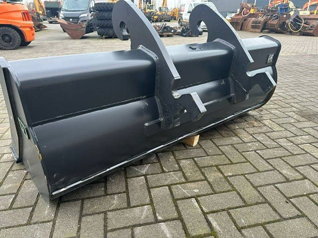 VemaTec CW30 Slotenbak 1800mm - Benna per escavatore per Macchina da cantiere: foto 3 VemaTec CW30 Slotenbak 1800mm - Benna per escavatore per Macchina da cantiere: foto 3