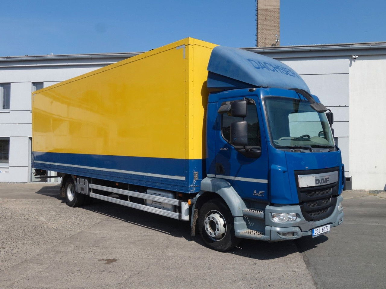 DAF LF 220 14 t - Autocarro furgonato: foto 3 DAF LF 220 14 t - Autocarro furgonato: foto 3