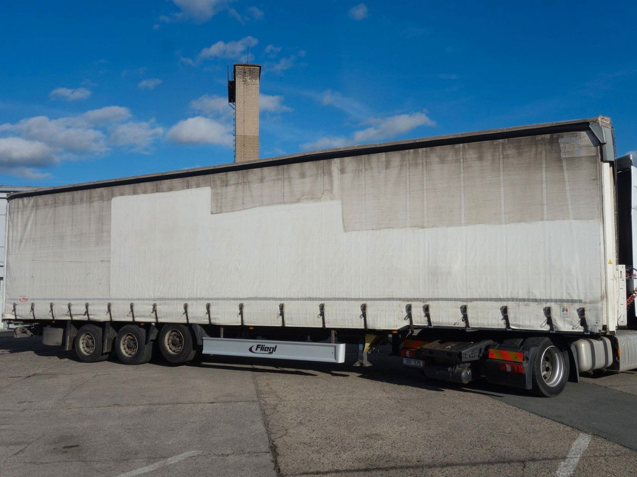 Fliegl SDS 01 Mega , 1xLichtachse - Semirimorchio centinato: foto 5 Fliegl SDS 01 Mega , 1xLichtachse - Semirimorchio centinato: foto 5