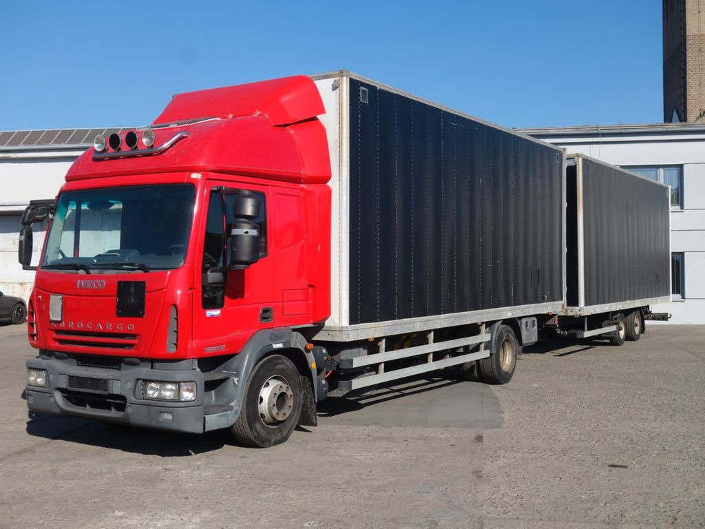 Iveco Eurocargo 150E30 mit Anhänger - Autocarro furgonato: foto 2 Iveco Eurocargo 150E30 mit Anhänger - Autocarro furgonato: foto 2