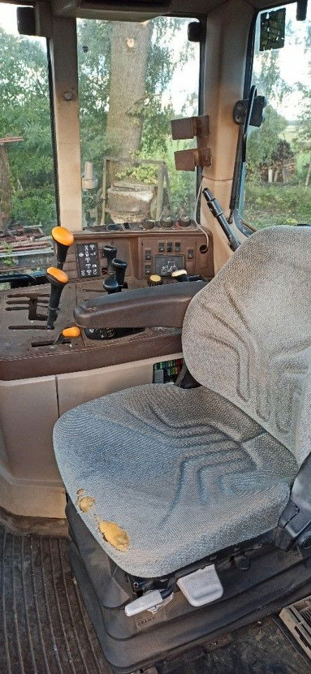 John Deere 6910 - Trattore: foto 5 John Deere 6910 - Trattore: foto 5