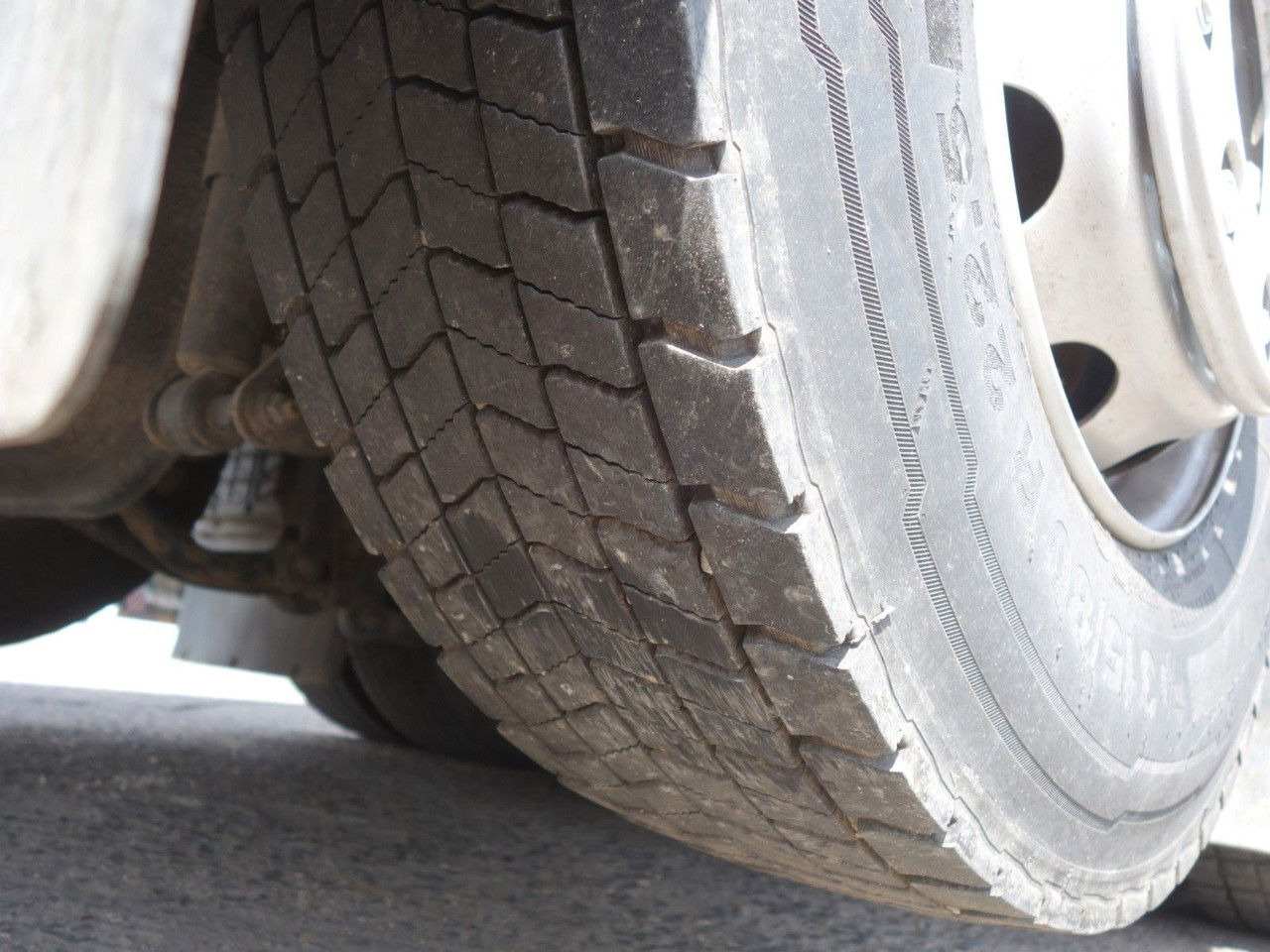 Camion con gru MAN TGS 26.360 FG 6x2 mit Fassi F210C: foto 11 Camion con gru MAN TGS 26.360 FG 6x2 mit Fassi F210C: foto 11