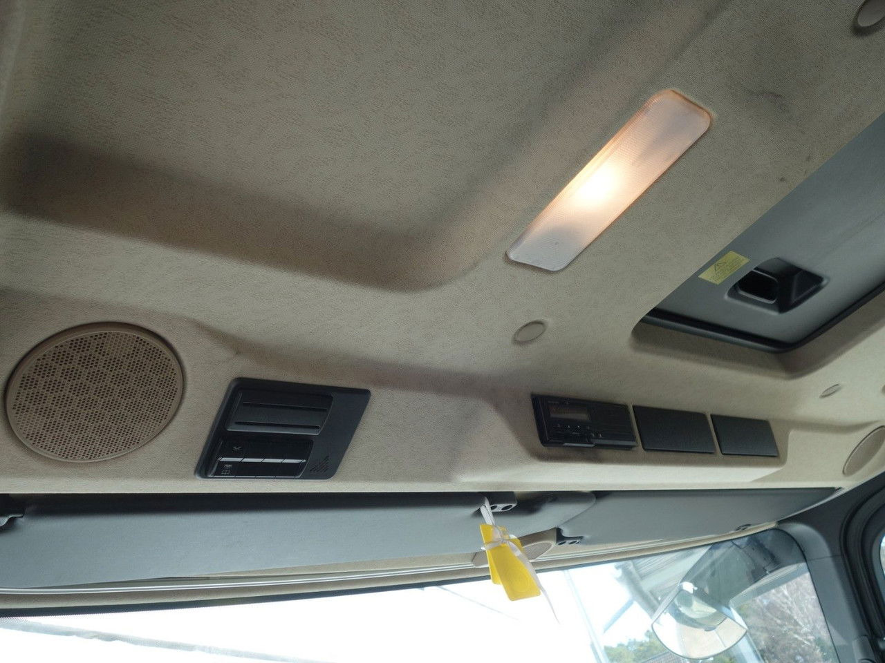 Trattore stradale Mercedes-Benz Actros 1843 Lsnrl LD, Retarder, Navi, 9 Stk.: foto 13 Trattore stradale Mercedes-Benz Actros 1843 Lsnrl LD, Retarder, Navi, 9 Stk.: foto 13