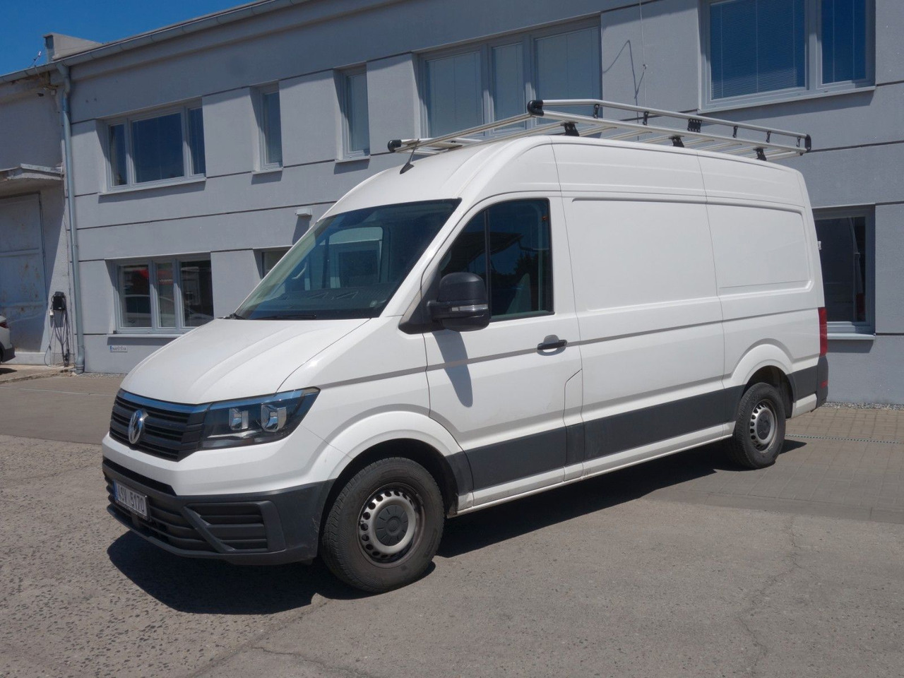 Volkswagen Crafter 2,0 TDI 103 kW - Furgone chiuso: foto 2 Volkswagen Crafter 2,0 TDI 103 kW - Furgone chiuso: foto 2