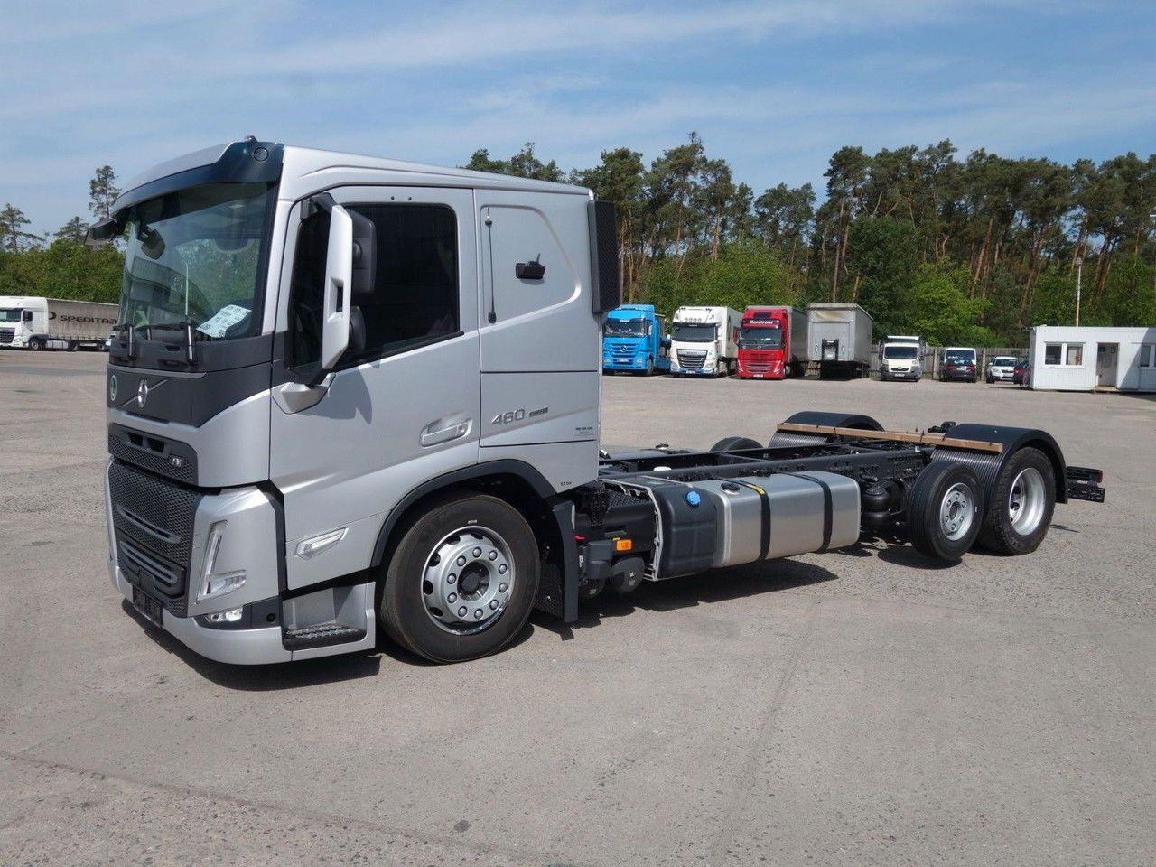 Volvo FM 460 FM13 6x2 Neue RTO , Kassbohrer, Rolfo, Rimo - Camion bisarca: foto 2 Volvo FM 460 FM13 6x2 Neue RTO , Kassbohrer, Rolfo, Rimo - Camion bisarca: foto 2