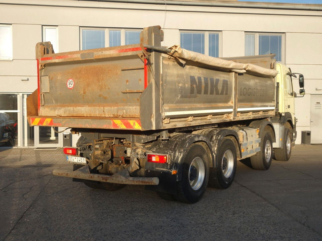 Leasing di  Volvo FMX 500 8X4, Dreisetenkipper, Bordmatic, Retarde Volvo FMX 500 8X4, Dreisetenkipper, Bordmatic, Retarde: foto 7