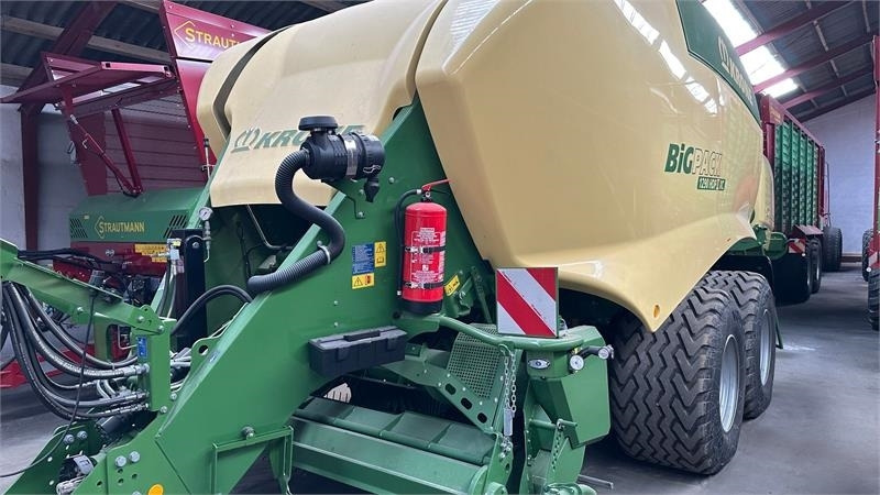 Krone Big Pack 1290 HDP II XC - Pressa quadra: foto 2 Krone Big Pack 1290 HDP II XC - Pressa quadra: foto 2