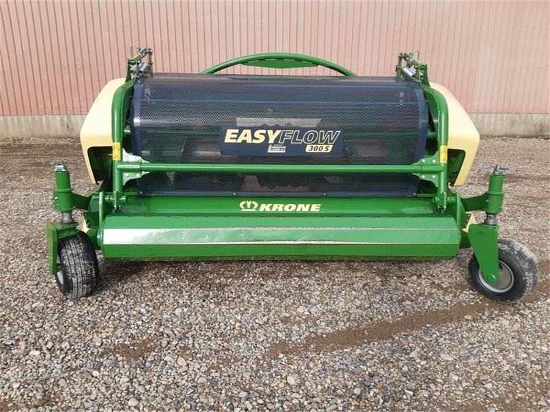 Krone EasyFlow 300S - Macchina da fienagione: foto 5 Krone EasyFlow 300S - Macchina da fienagione: foto 5