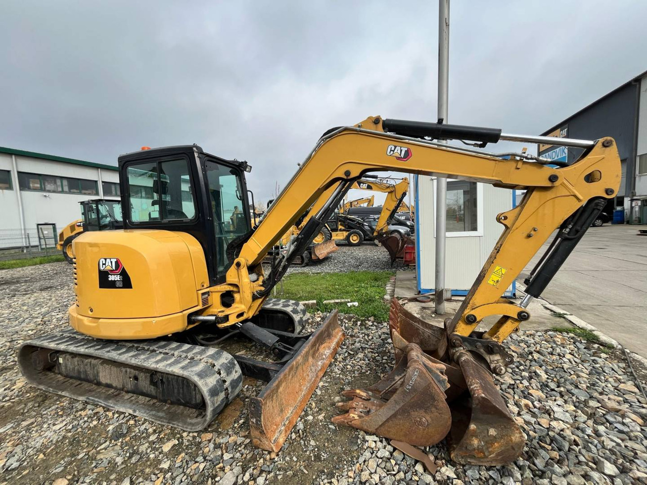 CAT 305.5E2CR - Escavatore cingolato: foto 2 CAT 305.5E2CR - Escavatore cingolato: foto 2