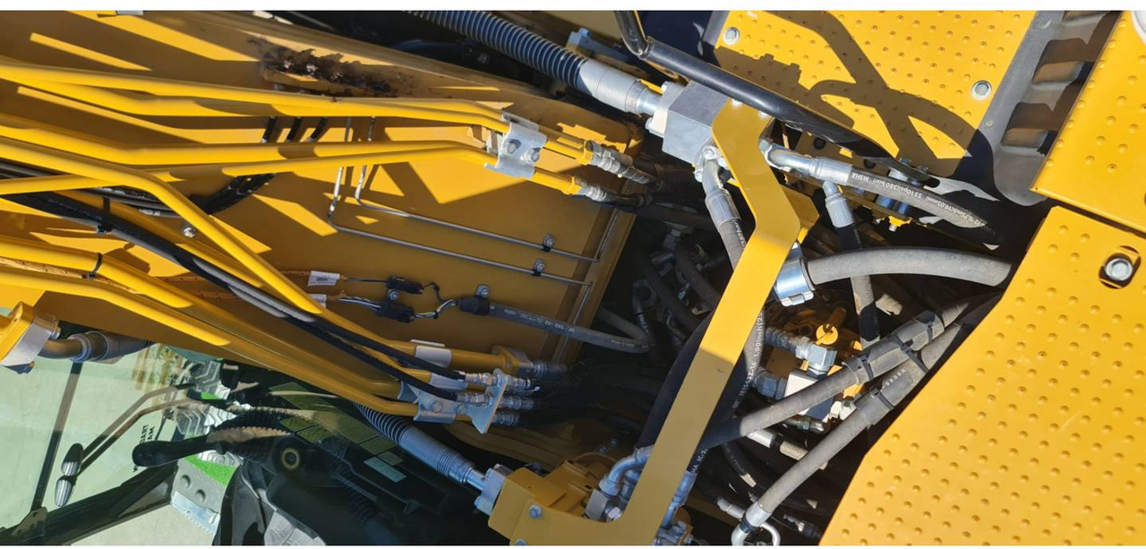 Escavatore cingolato CAT 323-07: foto 16