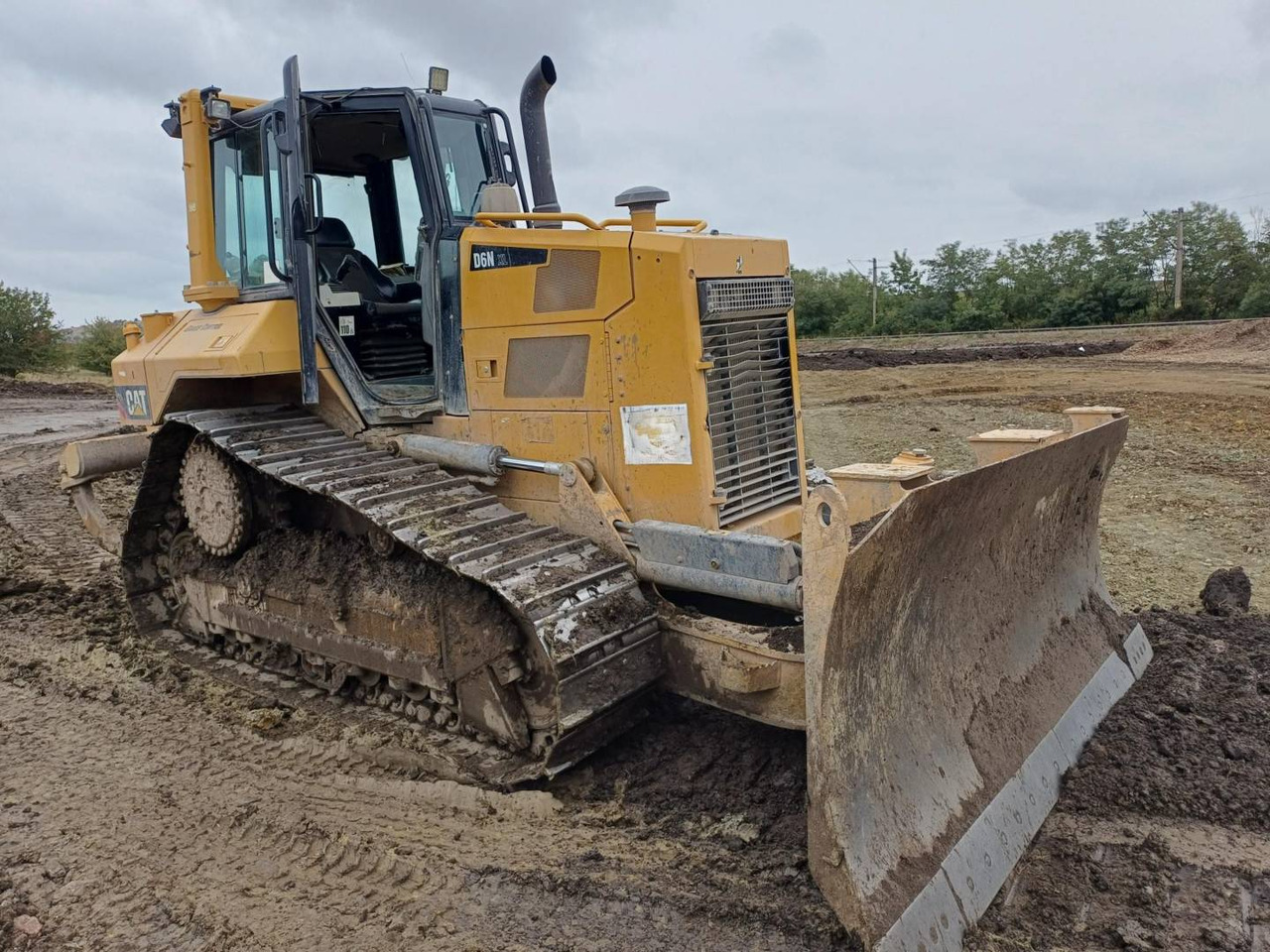 CAT D6NXL - Bulldozer: foto 2 CAT D6NXL - Bulldozer: foto 2