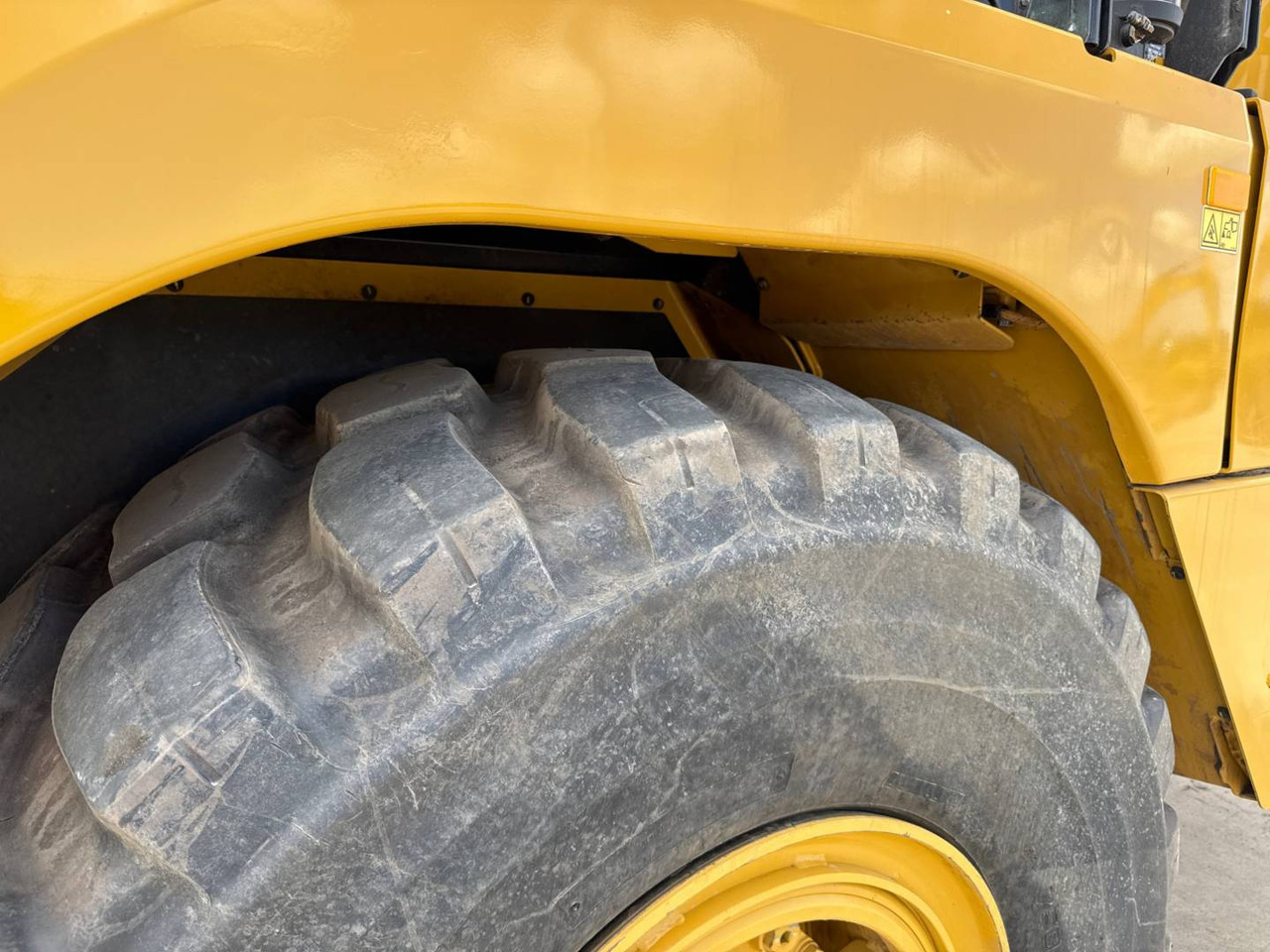 Dumper articolato CAT 730: foto 20