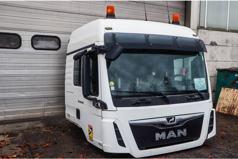 MAN F99L39 TGS EURO6 81.60000-7915 - Cabina e interni per Camion: foto 2 MAN F99L39 TGS EURO6 81.60000-7915 - Cabina e interni per Camion: foto 2