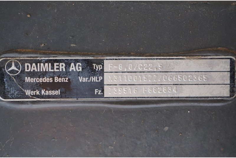 Mercedes-Benz F-8/C22.5 RECHT - Asse anteriore per Camion: foto 2 Mercedes-Benz F-8/C22.5 RECHT - Asse anteriore per Camion: foto 2
