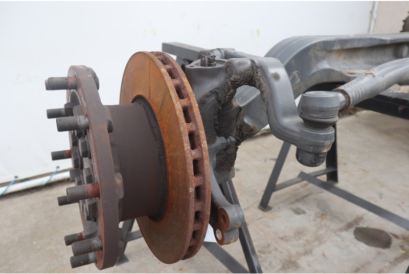 Mercedes-Benz F-8A/C22.5 - Asse anteriore per Camion: foto 2 Mercedes-Benz F-8A/C22.5 - Asse anteriore per Camion: foto 2