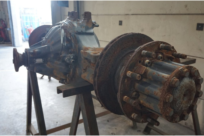 Mercedes-Benz R440-13A/C22.5 43/13 I=3.307 - Asse posteriore per Camion: foto 2 Mercedes-Benz R440-13A/C22.5 43/13 I=3.307 - Asse posteriore per Camion: foto 2