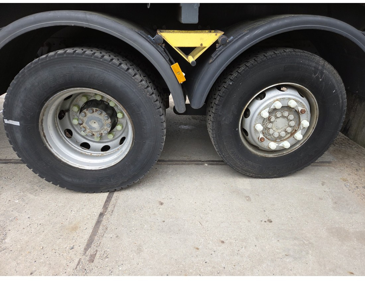 MERCEDES AXOR 2533 6X2 CHASSIS LOW MILEAGE - Autocarro telaio, Mezzo spazzaneve: foto 5 MERCEDES AXOR 2533 6X2 CHASSIS LOW MILEAGE - Autocarro telaio, Mezzo spazzaneve: foto 5