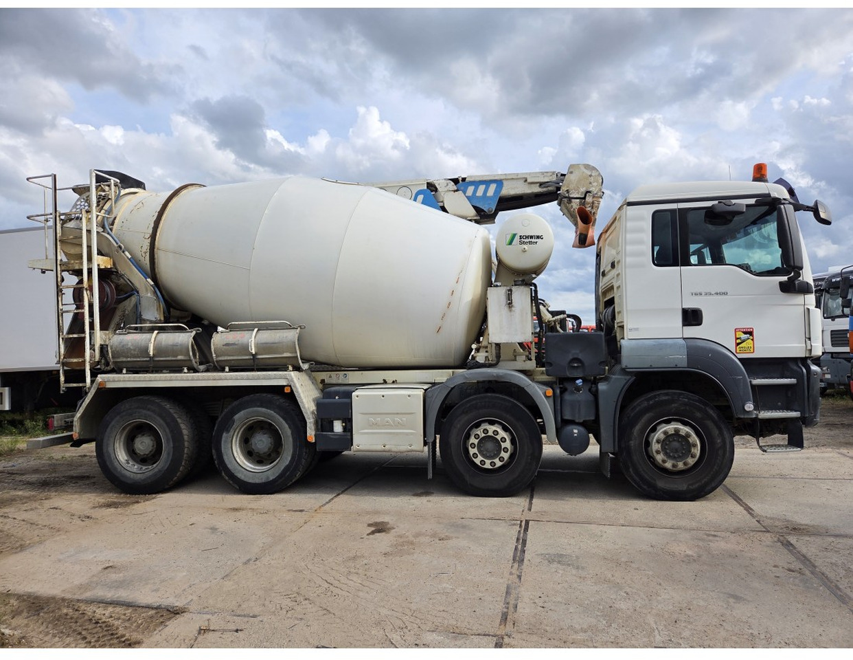 TGS 35.400 8X4 Concrete Mixer Stetter Euro 6 Steelsuspension - Autobetoniera: foto 4 TGS 35.400 8X4 Concrete Mixer Stetter Euro 6 Steelsuspension - Autobetoniera: foto 4