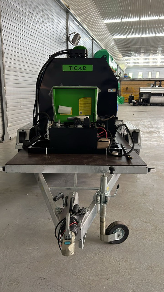 TICAB Manufacturer, Bitumen Sprayer, Asphalt Distributor, 2000L - Spruzzatrice di emulsione bituminosa: foto 3 TICAB Manufacturer, Bitumen Sprayer, Asphalt Distributor, 2000L - Spruzzatrice di emulsione bituminosa: foto 3