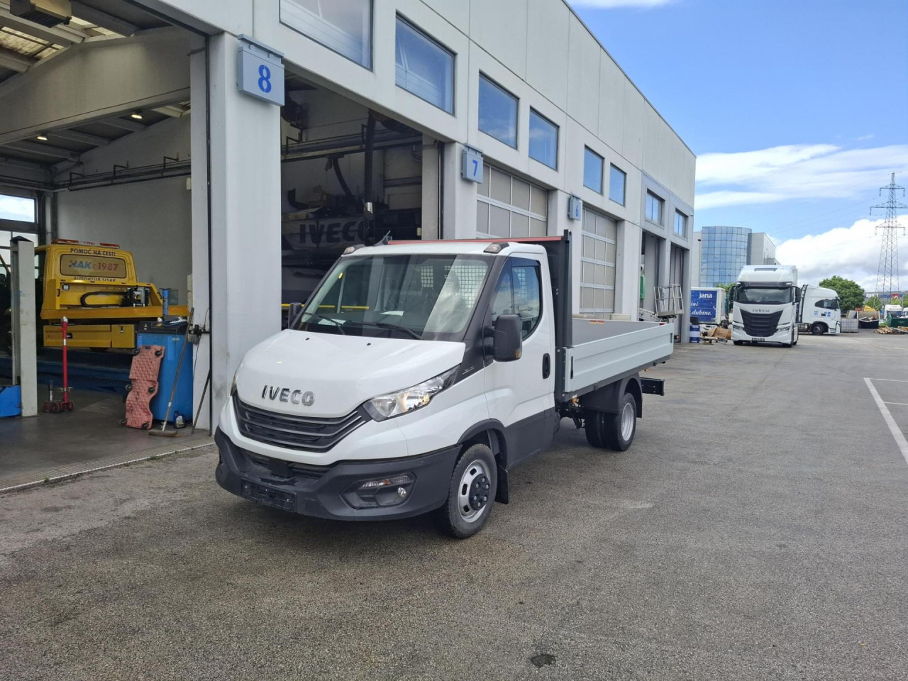 IVECO Daily 35C14 - Furgone chiuso: foto 1 IVECO Daily 35C14 - Furgone chiuso: foto 1