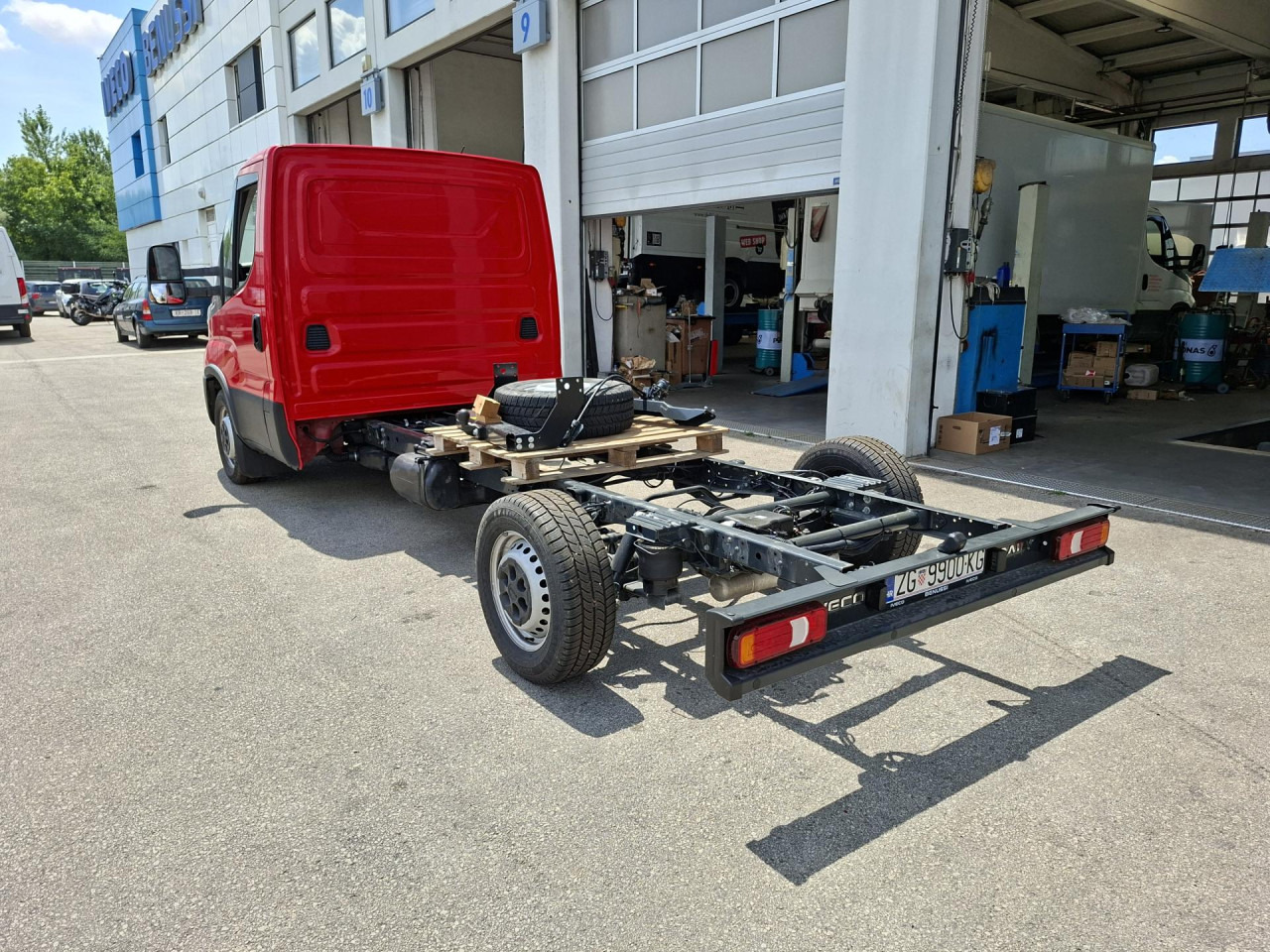 IVECO Daily 35C21HA8/P - Autocarro telaio: foto 4 IVECO Daily 35C21HA8/P - Autocarro telaio: foto 4