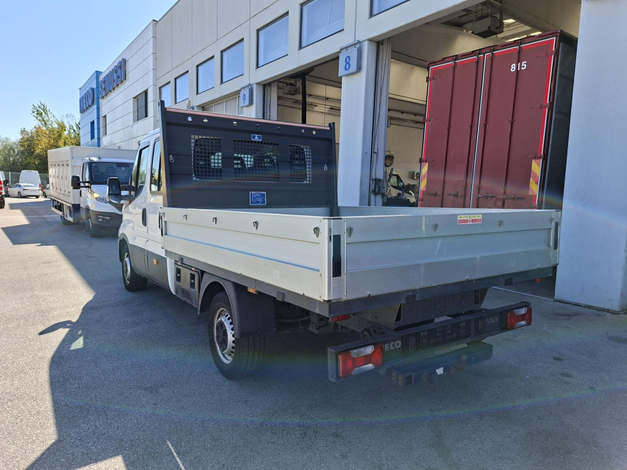 IVECO Daily 35S12 - Furgone chiuso, Furgone doppia cabina: foto 3 IVECO Daily 35S12 - Furgone chiuso, Furgone doppia cabina: foto 3