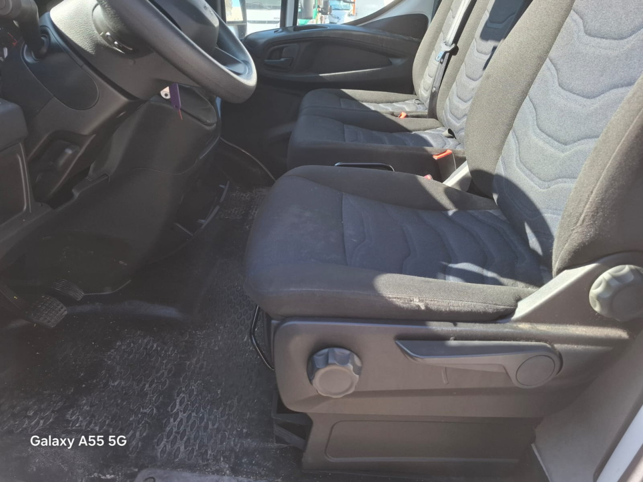 IVECO Daily 35S16V A8 - Pulmino: foto 5 IVECO Daily 35S16V A8 - Pulmino: foto 5