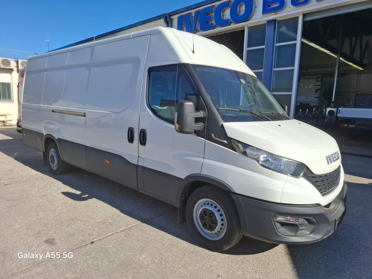 IVECO Daily 35S16V A8 - Pulmino: foto 2 IVECO Daily 35S16V A8 - Pulmino: foto 2