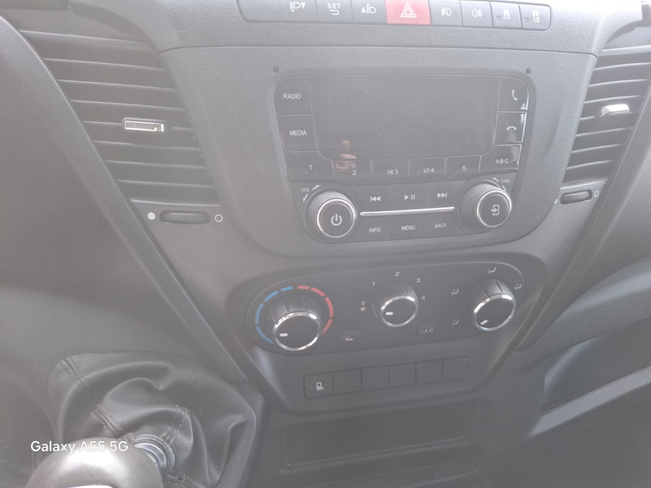 IVECO Daily 35S16V - Pulmino: foto 5 IVECO Daily 35S16V - Pulmino: foto 5