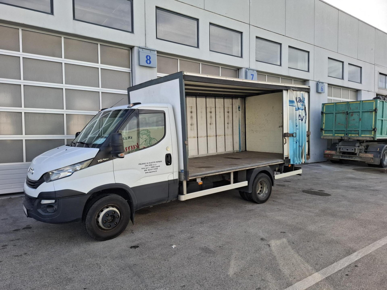 IVECO Daily 70C15 - Furgone centinato: foto 5 IVECO Daily 70C15 - Furgone centinato: foto 5
