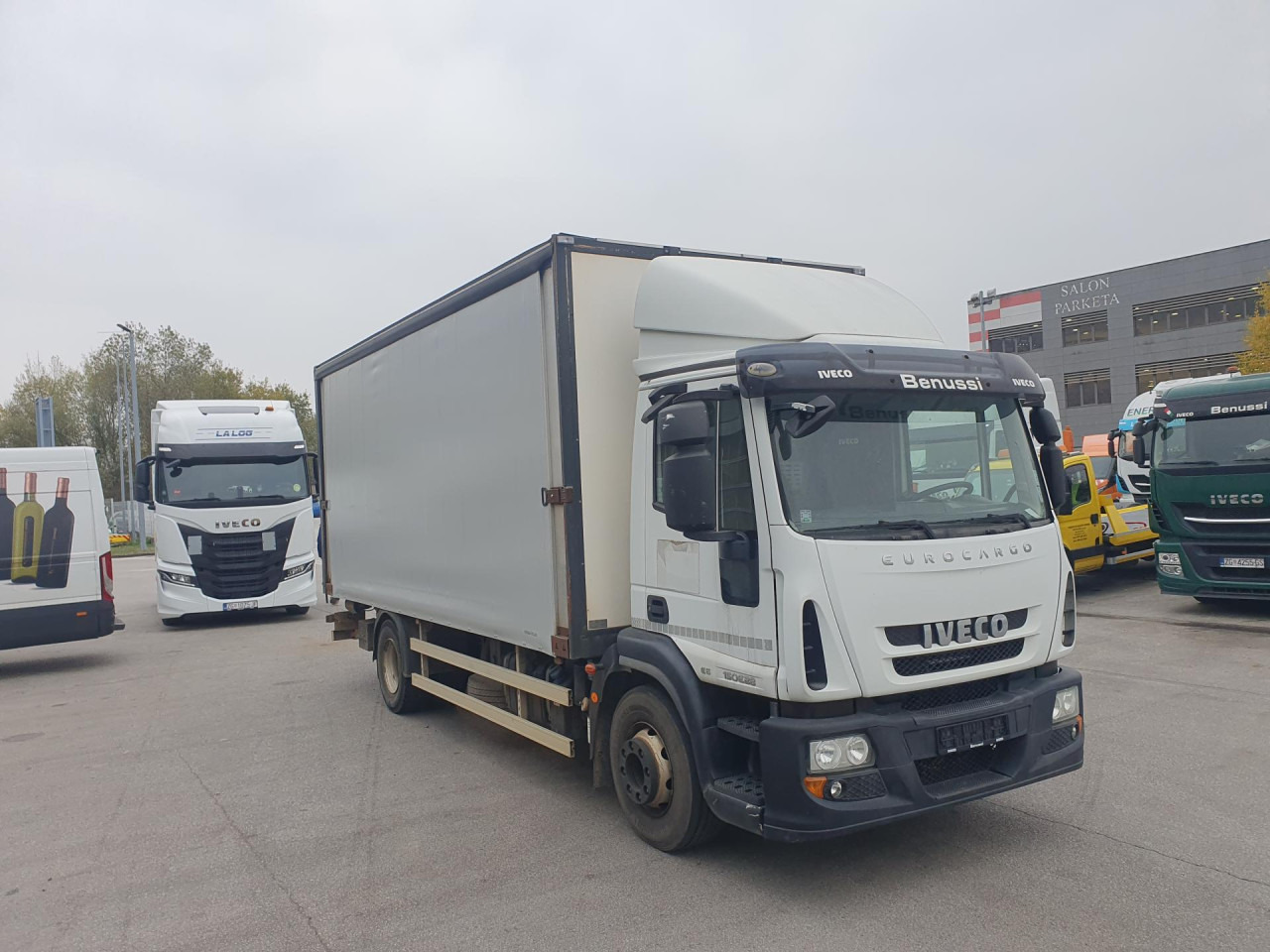 IVECO Eurocargo ML150E28/FP - Camion centinato: foto 4 IVECO Eurocargo ML150E28/FP - Camion centinato: foto 4