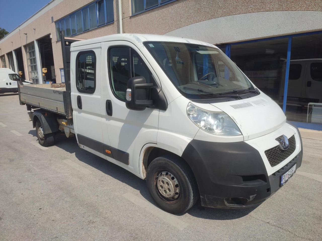 PEUGEOT Boxer 2.2 HDI - Furgone ribaltabile, Furgone doppia cabina: foto 2 PEUGEOT Boxer 2.2 HDI - Furgone ribaltabile, Furgone doppia cabina: foto 2