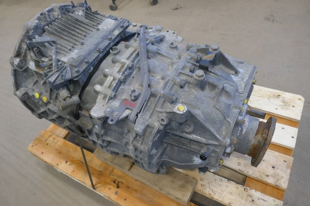 Växellåda ZF DAF XF 460 - Cambio per Camion: foto 3 Växellåda ZF DAF XF 460 - Cambio per Camion: foto 3