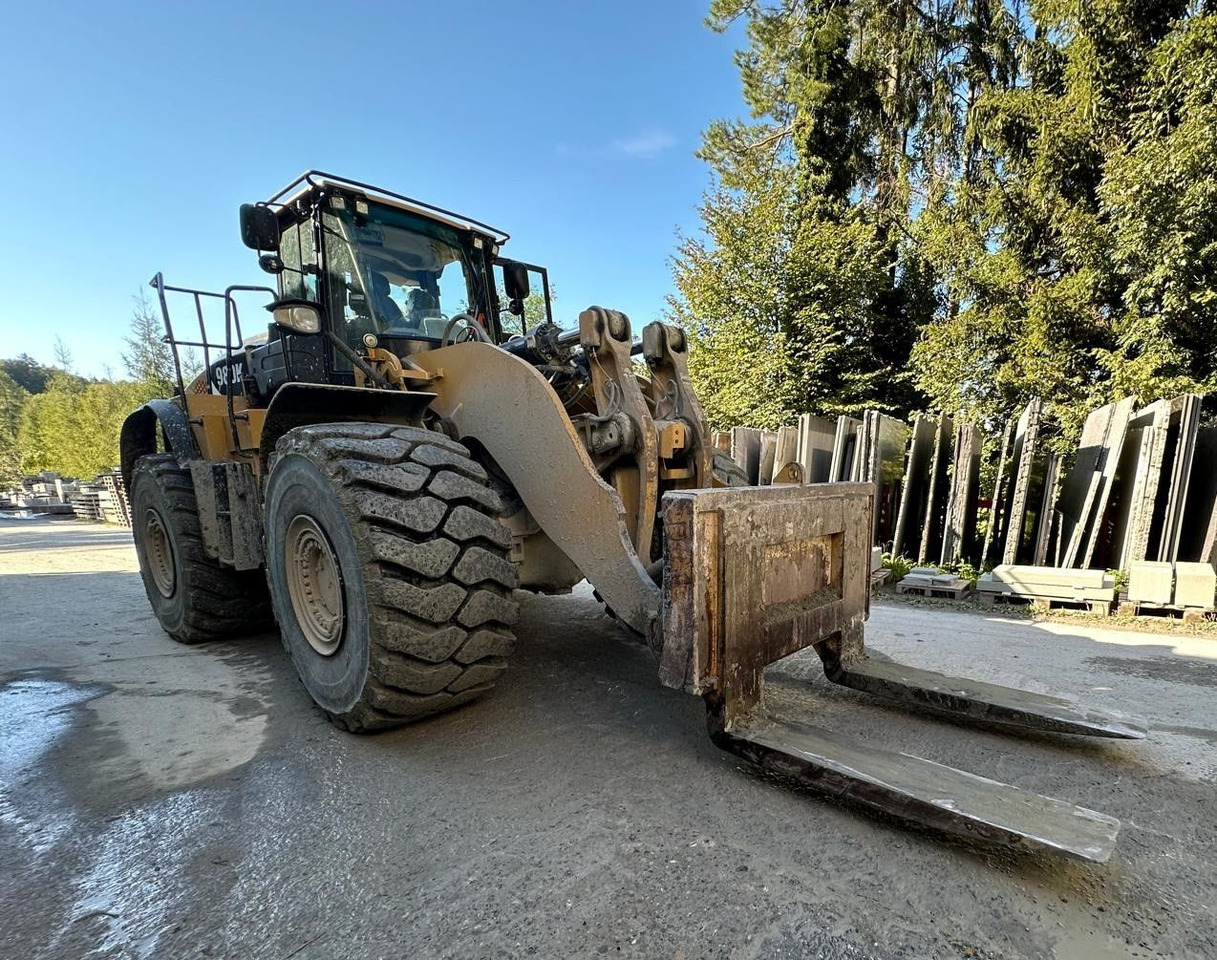 CAT 980K Block Handler,Bucket + forks,Schaufel+Gabel - Pala gommata: foto 1 CAT 980K Block Handler,Bucket + forks,Schaufel+Gabel - Pala gommata: foto 1