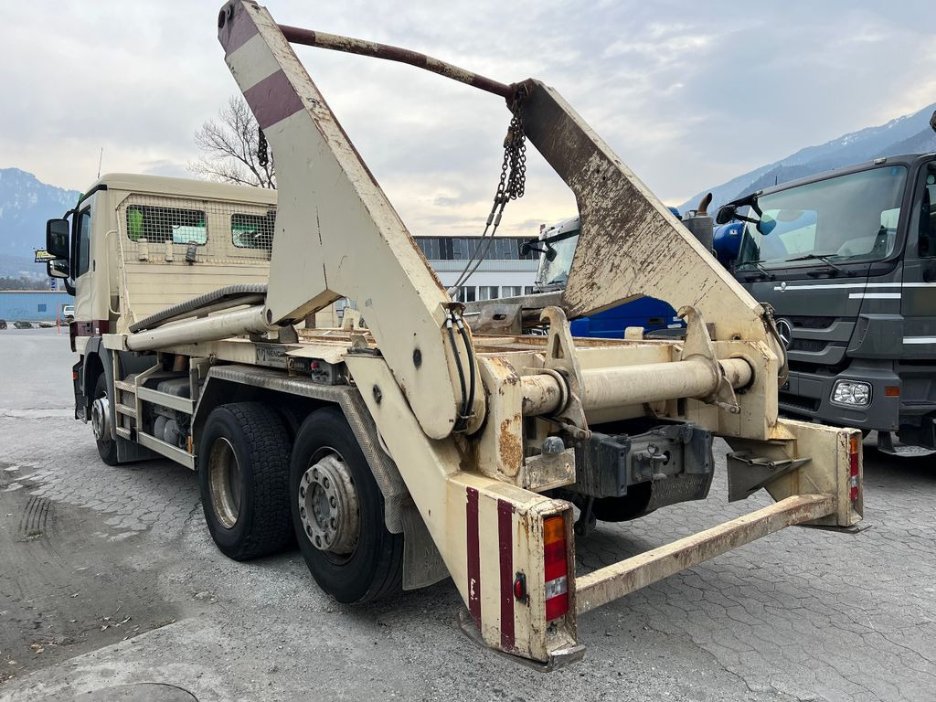 Mercedes-Benz Actros 2536 6x2, E5, MP3, WELAKI Mercedes-Benz Actros 2536 6x2, E5, MP3, WELAKI - Autocarro multibenna: foto 4 Mercedes-Benz Actros 2536 6x2, E5, MP3, WELAKI Mercedes-Benz Actros 2536 6x2, E5, MP3, WELAKI - Autocarro multibenna: foto 4