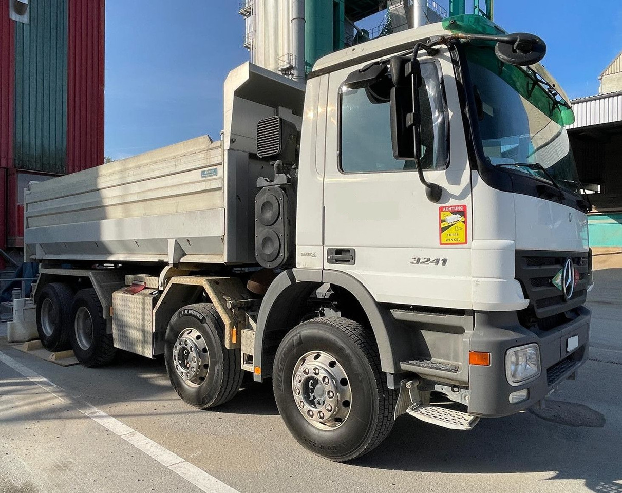 Mercedes-Benz Actros 3241 8x4,E5,Wechselsystem Mischer/Kipper - Autobetoniera: foto 2 Mercedes-Benz Actros 3241 8x4,E5,Wechselsystem Mischer/Kipper - Autobetoniera: foto 2