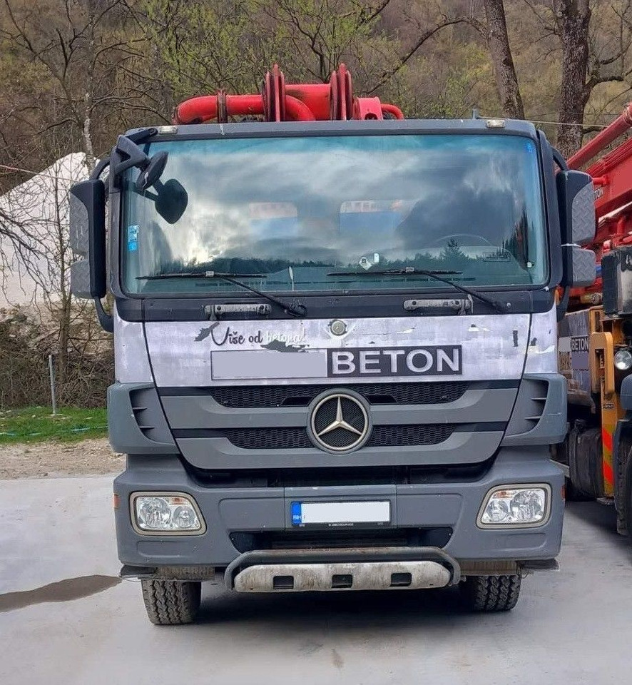 Mercedes-Benz Actros 4448 10x4, E5, MP-3, Putzmeister M46-5 - Pompa autocarrata: foto 4 Mercedes-Benz Actros 4448 10x4, E5, MP-3, Putzmeister M46-5 - Pompa autocarrata: foto 4
