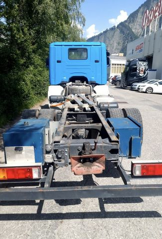 Scania R124LB 420 4x2, Euro 3 - Autocarro telaio: foto 5 Scania R124LB 420 4x2, Euro 3 - Autocarro telaio: foto 5