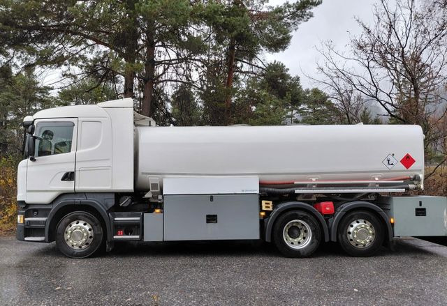 Scania R450 LB 6x2, ADR, E6,Schwarzmüller,Diesel/Benzin - Camion cisterna: foto 4 Scania R450 LB 6x2, ADR, E6,Schwarzmüller,Diesel/Benzin - Camion cisterna: foto 4