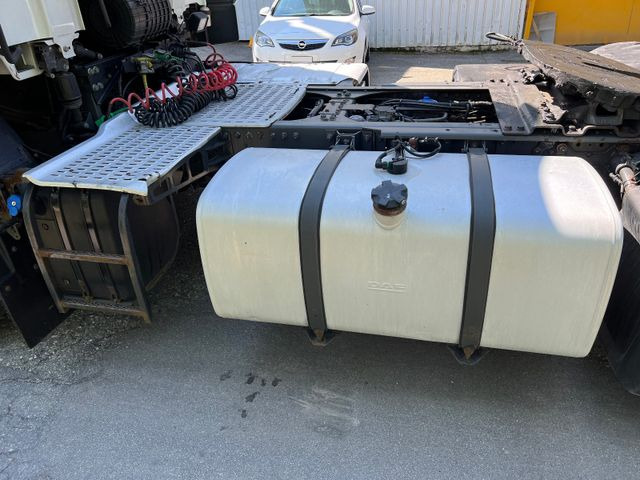 DAF CF440 FT 4x2, E6, PTO, Standklima, 10x DAF CF440 FT 4x2, E6, PTO, Standklima, 10x - Trattore stradale: foto 5 DAF CF440 FT 4x2, E6, PTO, Standklima, 10x DAF CF440 FT 4x2, E6, PTO, Standklima, 10x - Trattore stradale: foto 5