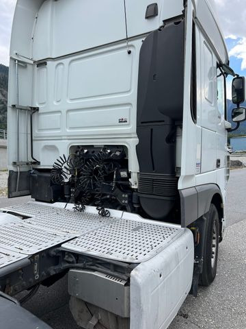 DAF FT XF 460 4x2, E6, Retarder, PTO, Standklima DAF FT XF 460 4x2, E6, Retarder, PTO, Standklima - Trattore stradale: foto 5 DAF FT XF 460 4x2, E6, Retarder, PTO, Standklima DAF FT XF 460 4x2, E6, Retarder, PTO, Standklima - Trattore stradale: foto 5
