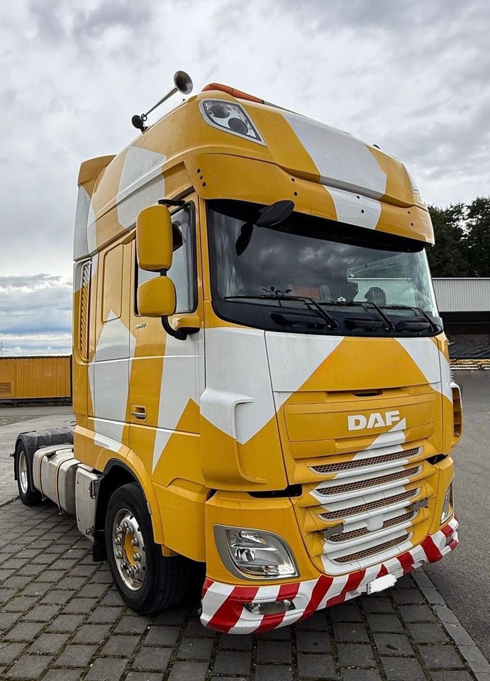 DAF XF460 4x2, Retarder, Euro 6, ALU Felgen - Trattore stradale: foto 2 DAF XF460 4x2, Retarder, Euro 6, ALU Felgen - Trattore stradale: foto 2