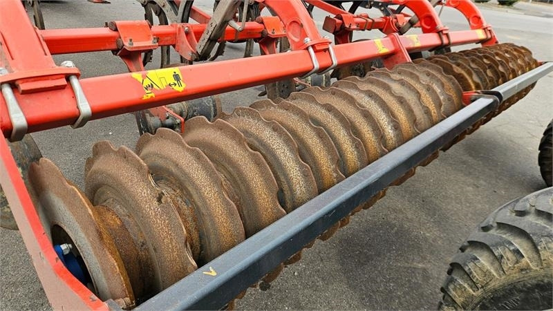 Kuhn CULTIMER L4000 Bugseret - Erpice: foto 4 Kuhn CULTIMER L4000 Bugseret - Erpice: foto 4